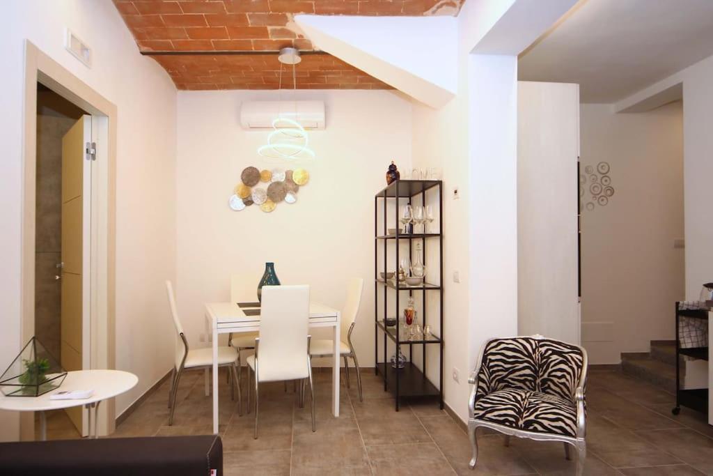 Sweet Home Siena Bagian luar foto